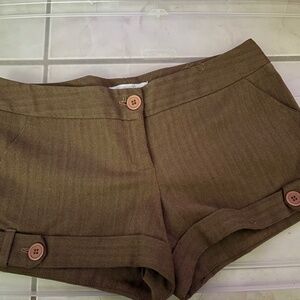 Charlotte Russe short size 3